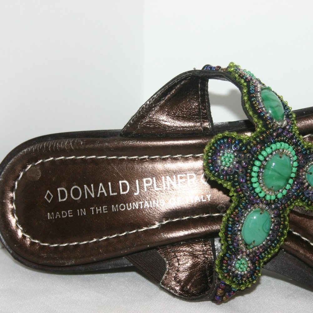 Donald Pliner Wedge Heel Sandal 'Cece" Size 8.5 J-894. New Condition. No box. - Picture 10 of 10